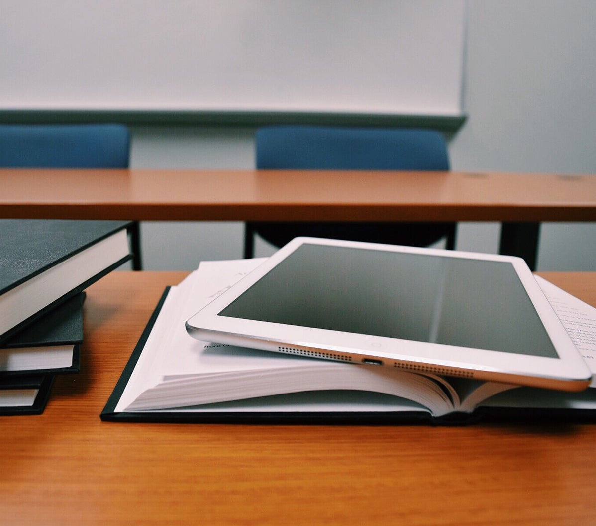 Coordinate your College with Tablets - Bouncepad Journal