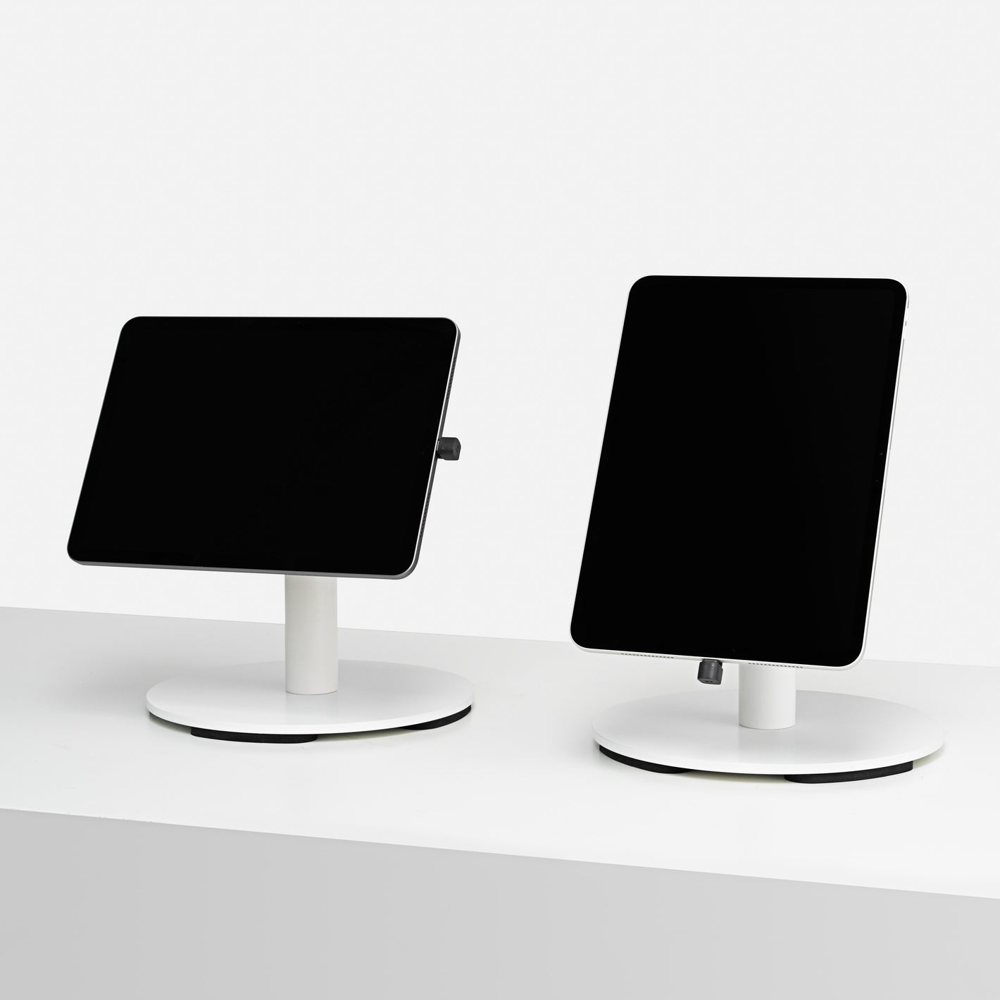 Counter Display Tablet Tablet & iPad Kiosk Stand | Bouncepad Core Counter 60